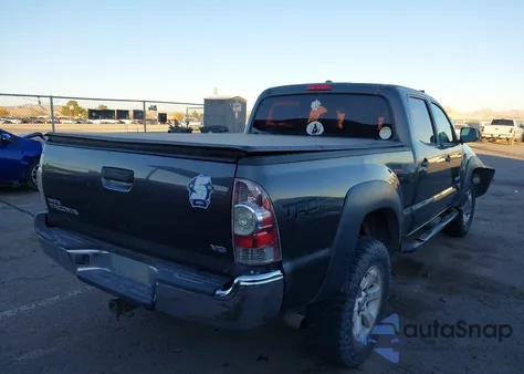 2010 Toyota Tacoma Base V6 z USA, uszkodzony, nr VIN 3TMMU4FN2AM016392